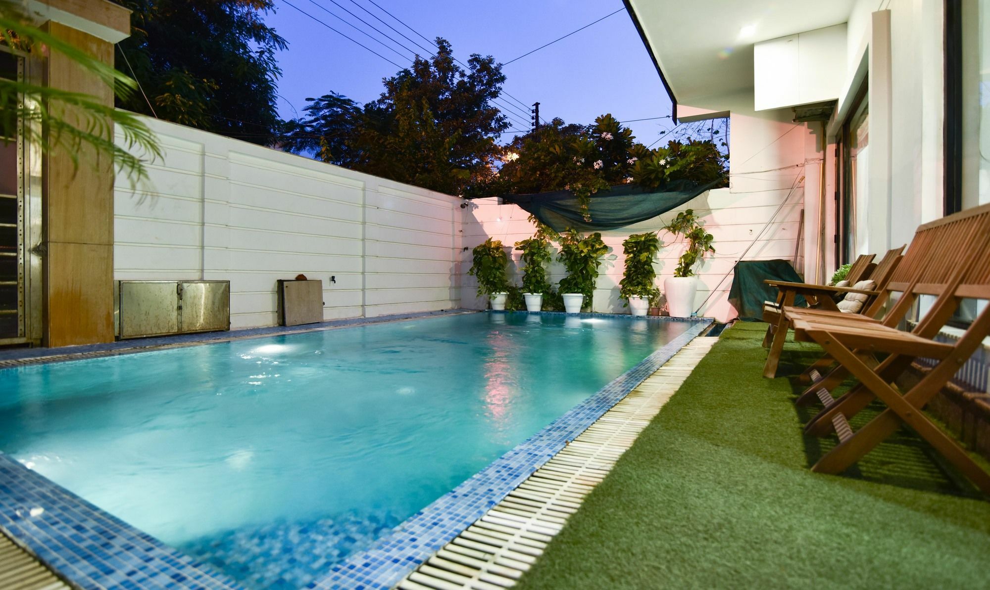 Treebo Trend The G8 Sector 39 Otel Noida Dış mekan fotoğraf